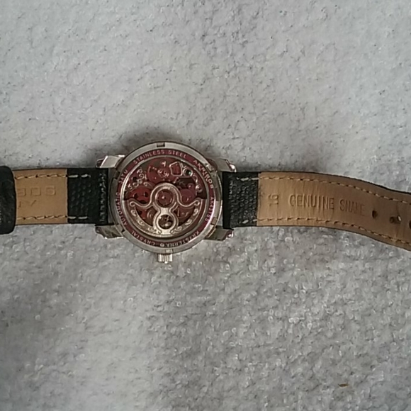 Akrtbos Automatic visible movement watch. - Picture 3 of 7